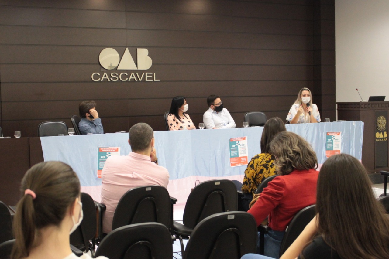 Palestras e performance fizeram público refletir em evento sobre saúde mental